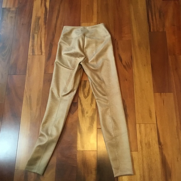 WHBM snake ultra suede legging. - Picture 6 of 12